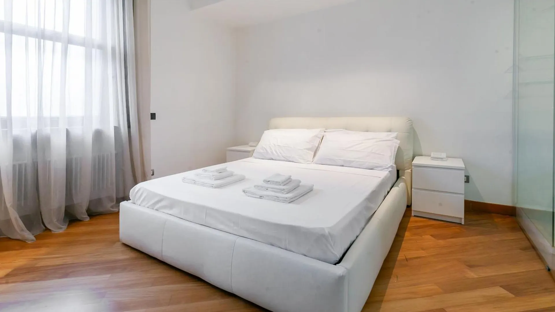 San Babila Luxury Suite - In The Heart Of Fashion Disctrict Milán Apartmán