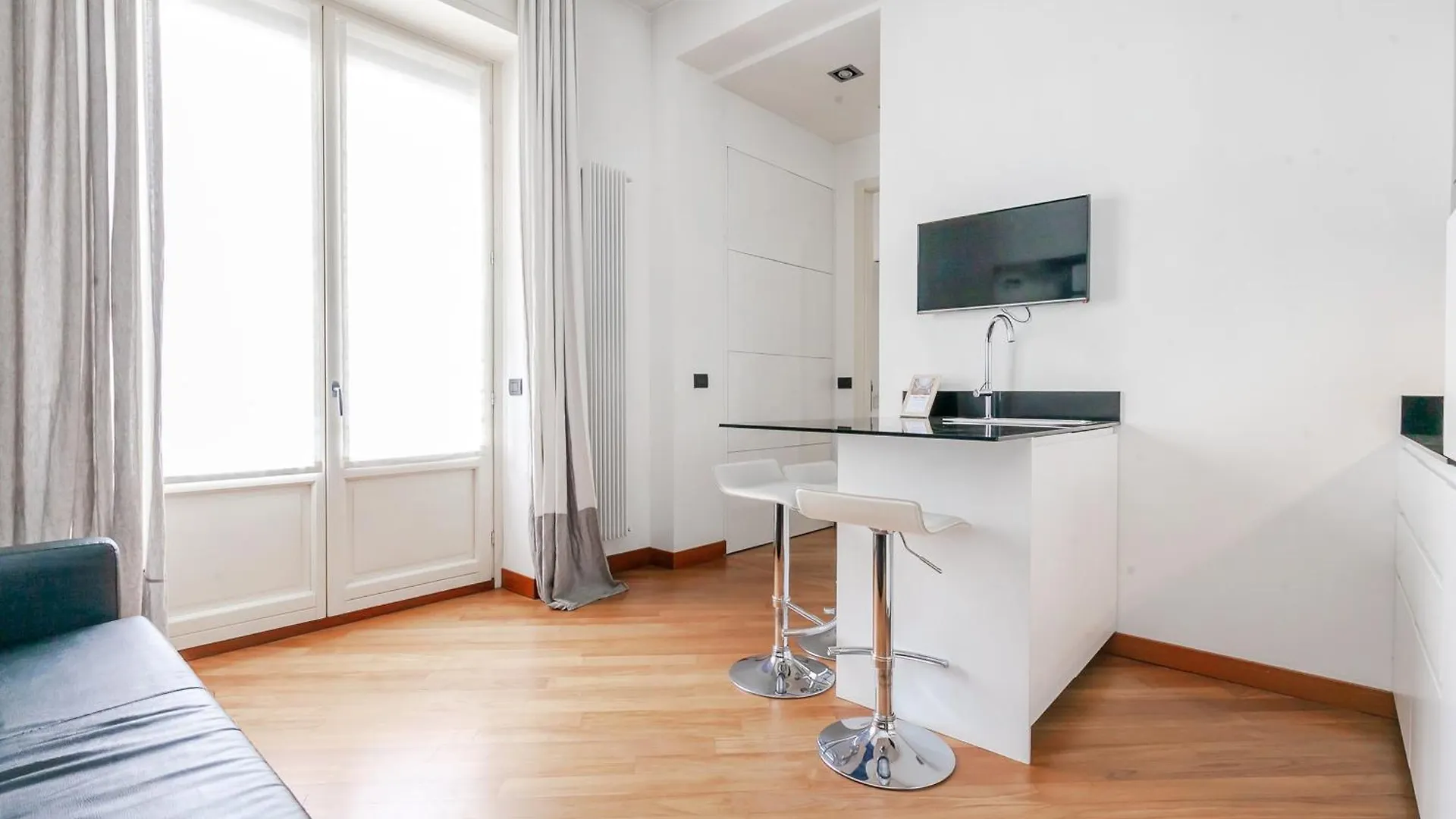 San Babila Luxury Suite - In The Heart Of Fashion Disctrict Milán Apartmán