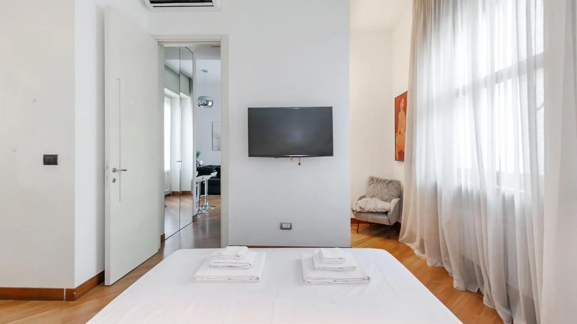San Babila Luxury Suite - In The Heart Of Fashion Disctrict Milán