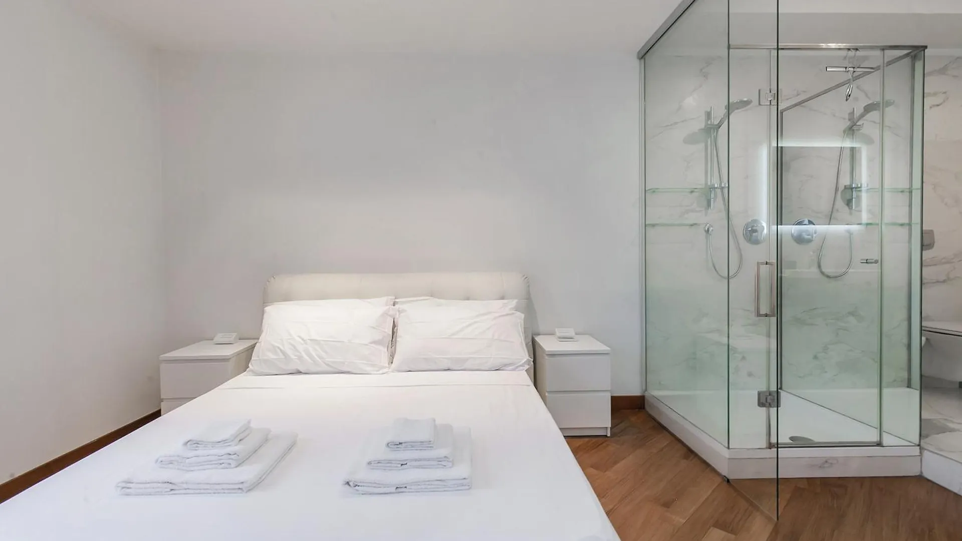 Apartmán San Babila Luxury Suite - In The Heart Of Fashion Disctrict Milán